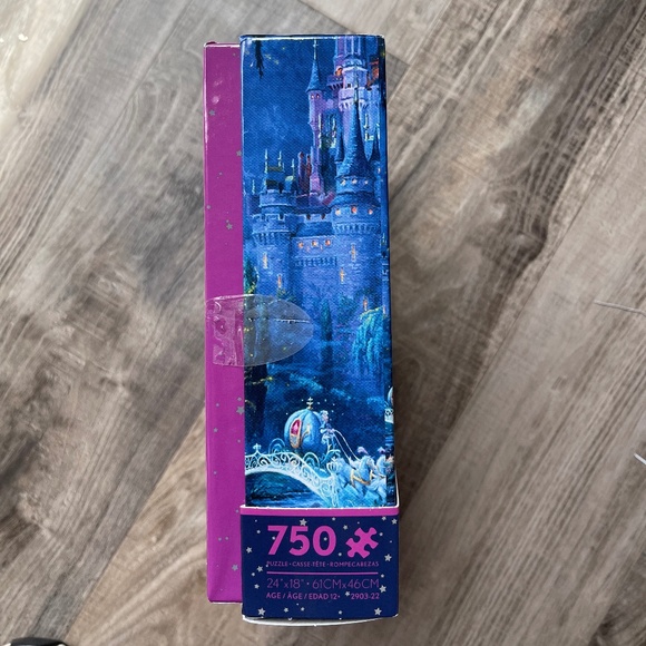 Disney Thomas Kinkade Cinderella Dancing in the Starlight 750 Piece Puzzle NIB - Picture 4 of 8
